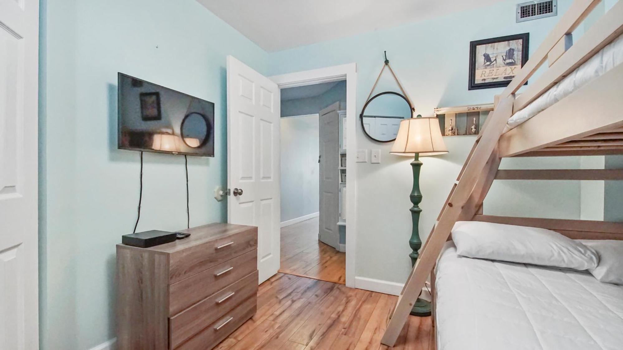 Aquavista Beach Resort By Sand Seeker Vacations Panama City Beach Room photo
