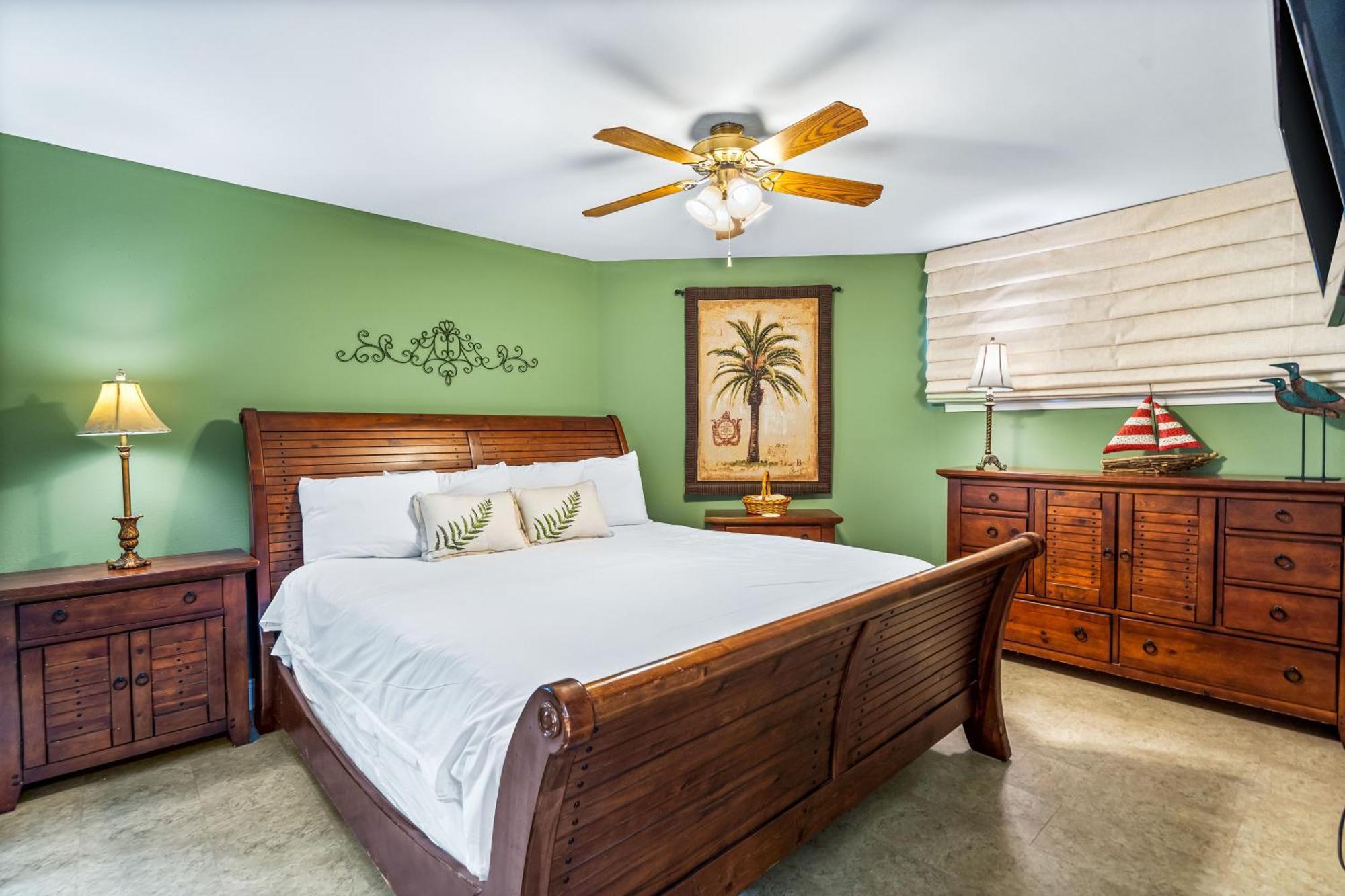 Aquavista Beach Resort By Sand Seeker Vacations Panama City Beach Room photo