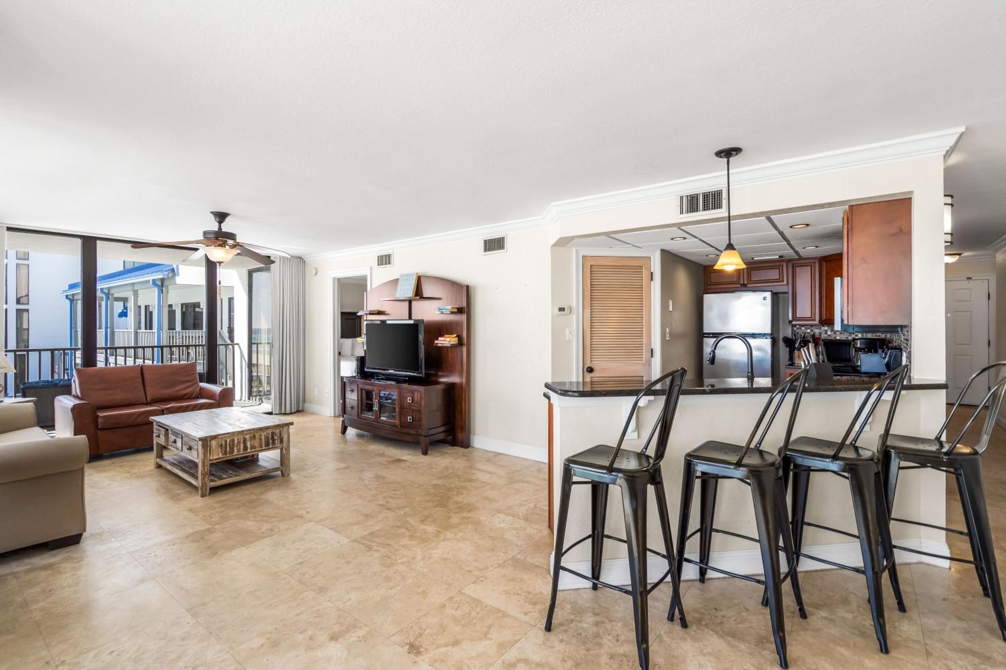 Aquavista Beach Resort By Sand Seeker Vacations Panama City Beach Room photo