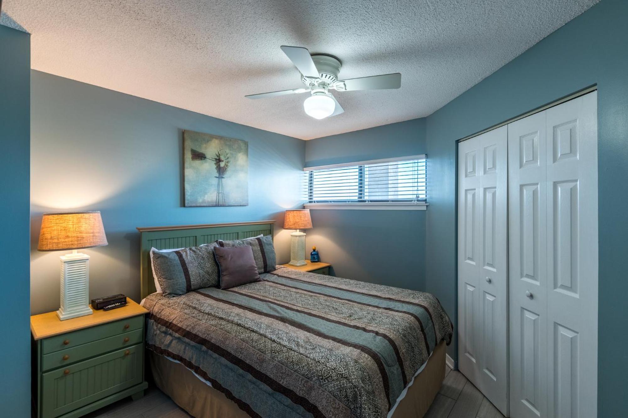 Aquavista Beach Resort By Sand Seeker Vacations Panama City Beach Room photo